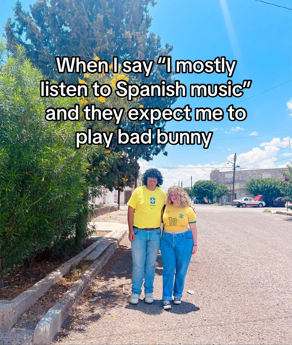 I like bad bunny too but im a old soul ♥️ #oldspanishmusic #VicenteFernandez #interacialcouple #mexicanmusic #spanishclassics 