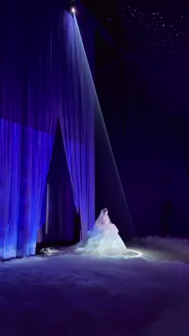to witness the wedding of the century of Huang Zitao and Xu Yiyang with your own eyes  #tao #weddingday #exo