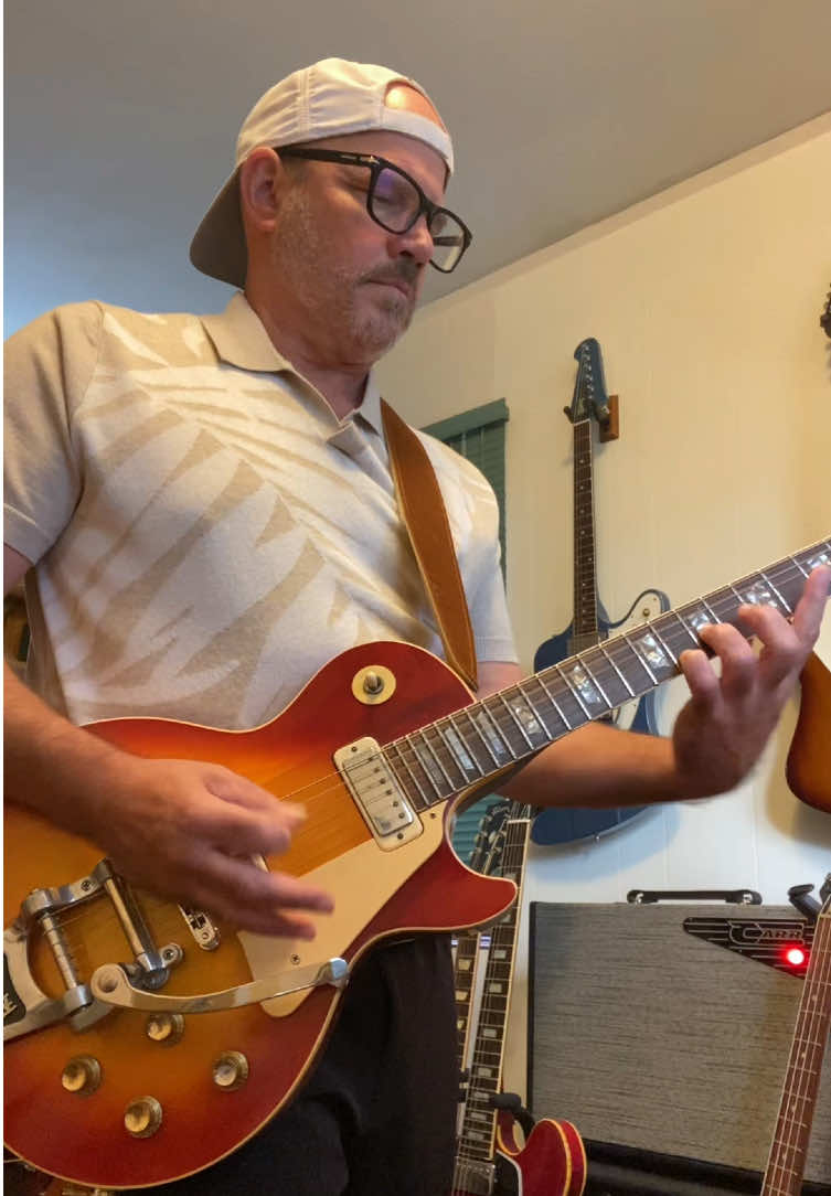 Probably my favorite Ace Frehley riffs. Cold Gin. RIP Ace #guitar #acefrehley #kiss #trending #foryoupage 