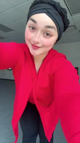 Happy Friday 🌹 #redday #friday #workvibes #restday 