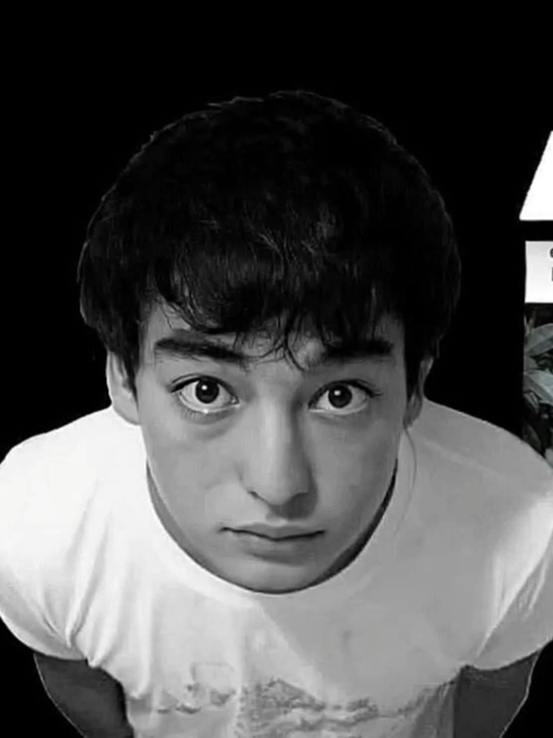 Pixelated kisses- Joji #lyrics #song #joji #fy #music 