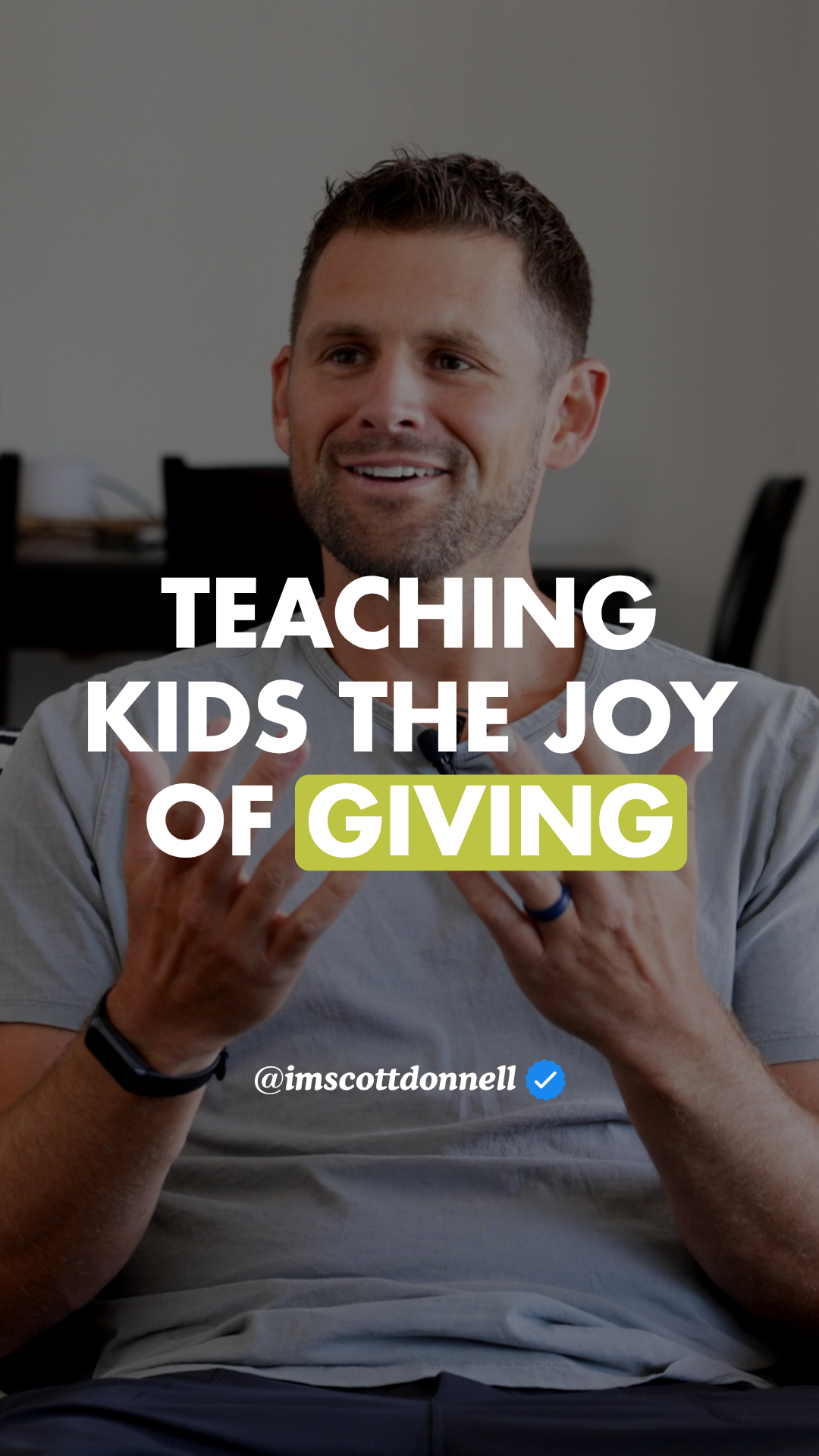 Teaching kids the joy of GIVING😍 Want to know the secret habits of the top families in the world? Comment the word “CASE STUDY” and I will send you our breakdown on the top 10 families out of 10 million we’ve served and what they do.
