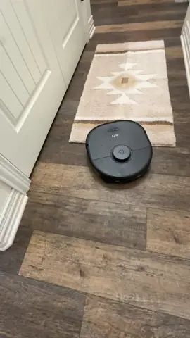 For all of you western ranch Cowgirl this vacuum is perfect for y’all. It goes over my cowhide rugs and gets all the dog hair and dirt from the floors. #robotvacuumcleaner #vacupandmop @eufy US @eufyhome US 