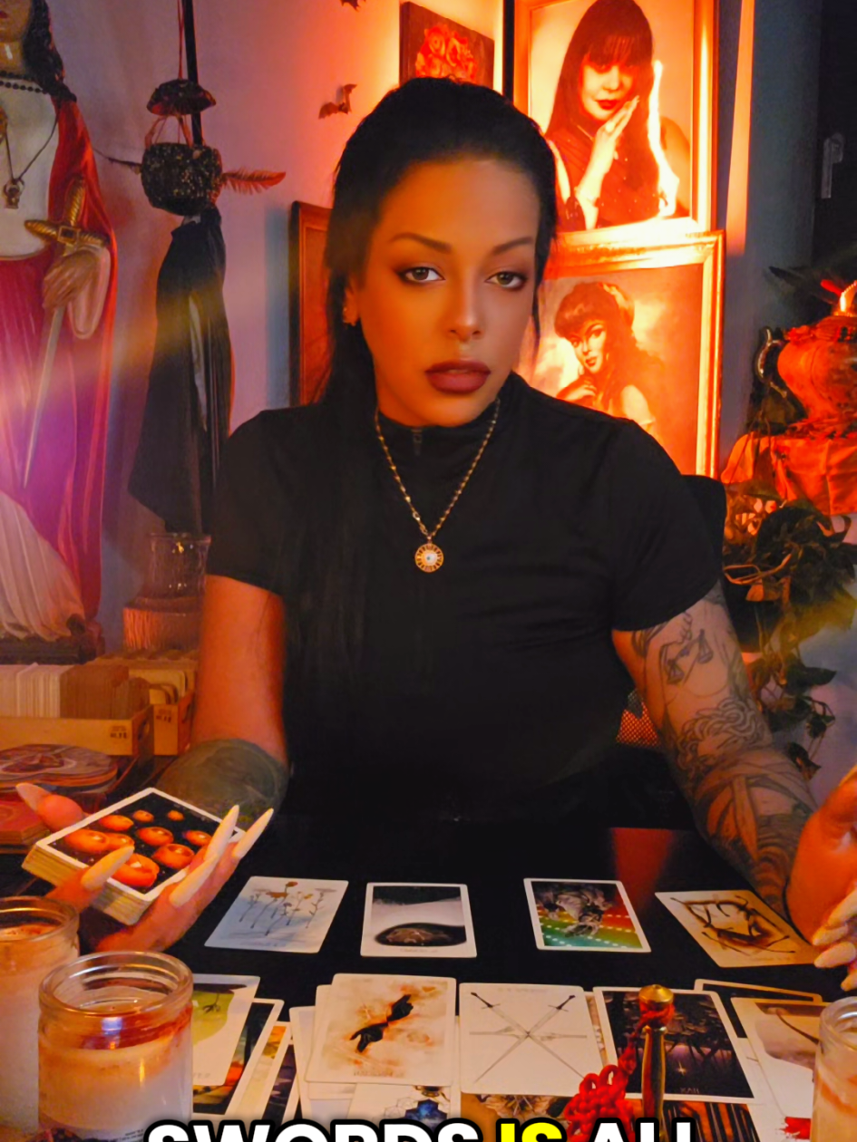EX HAS ENTERED THE CHAT 🫠 #gaslighting #karmiclessons #psychictarot #divinefeminineenergy #channeledmessage 