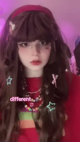 #mabelpines help this is so old …  . #cosplay #mabelcosplay #gravityfalls #gravityfallscosplay #gravityfallsmabel #mabel #mabelpinescosplay #pinestwins #cosplayer #cospla #mabelcosplayer #mabelpinescosplayer 