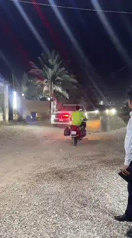 النائب الشيخ حسين رزاق الفرهود 