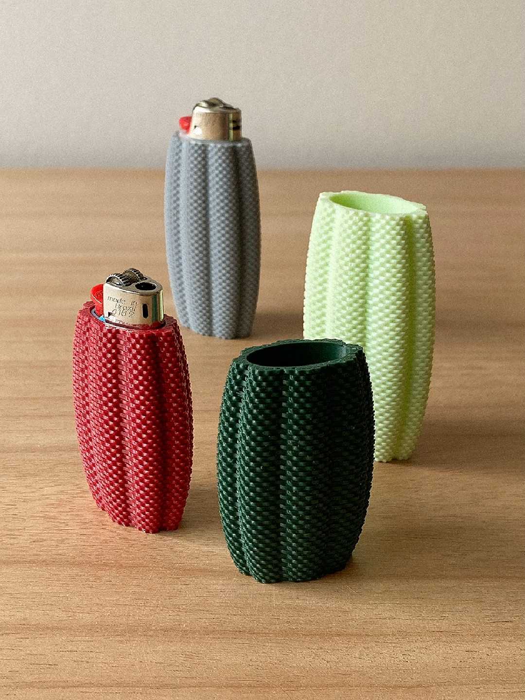 We keep experimenting with a new product line: 3D printed BIC lighter cases. We find them practical and fun, and you can download them from the SLANG catalog in our bio!     #3dprinted #biclightercase #parametricdesign #lightercase