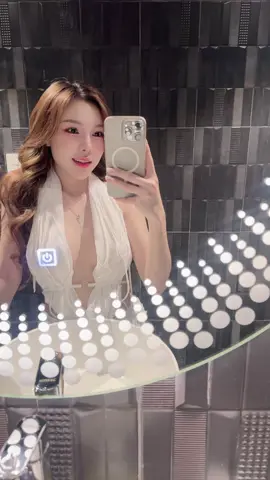 E nhắc anh.. một tháng con bé có 7 cái tiệcc ..☺️☺️#xuhuong 