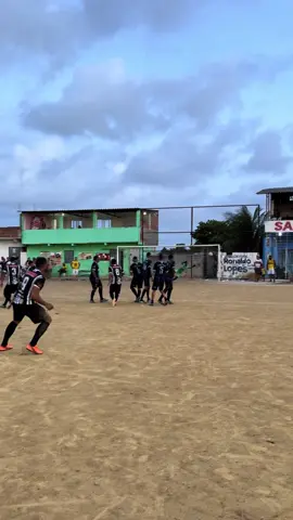 ESSE VOCÊ NÃO VIU 😱 𝑪𝑶𝑴𝑬𝑵𝑻𝑨 𝑬 𝑪𝑶𝑴𝑷𝑨𝑹𝑻𝑰𝑳𝑯𝑨!!! 👉 Segue @crissilvafc para não perder mais vídeos feito este. #futebol #futebolraiz #futebolamador #Nordeste #ResenhaDoCris