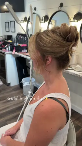 One of my all time favorite hair styles to create for my girls 🤍 #weddingtiktok #bridalhair #2026bride #bridalmakeup #bridalupdo 