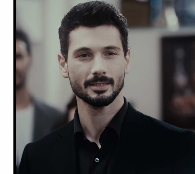 halil ibrahim is so cool if only he was a good person | #hudutsuzsevda #halilibrahim #denizcanaktas #fypシ゚viral #trending keşfet 