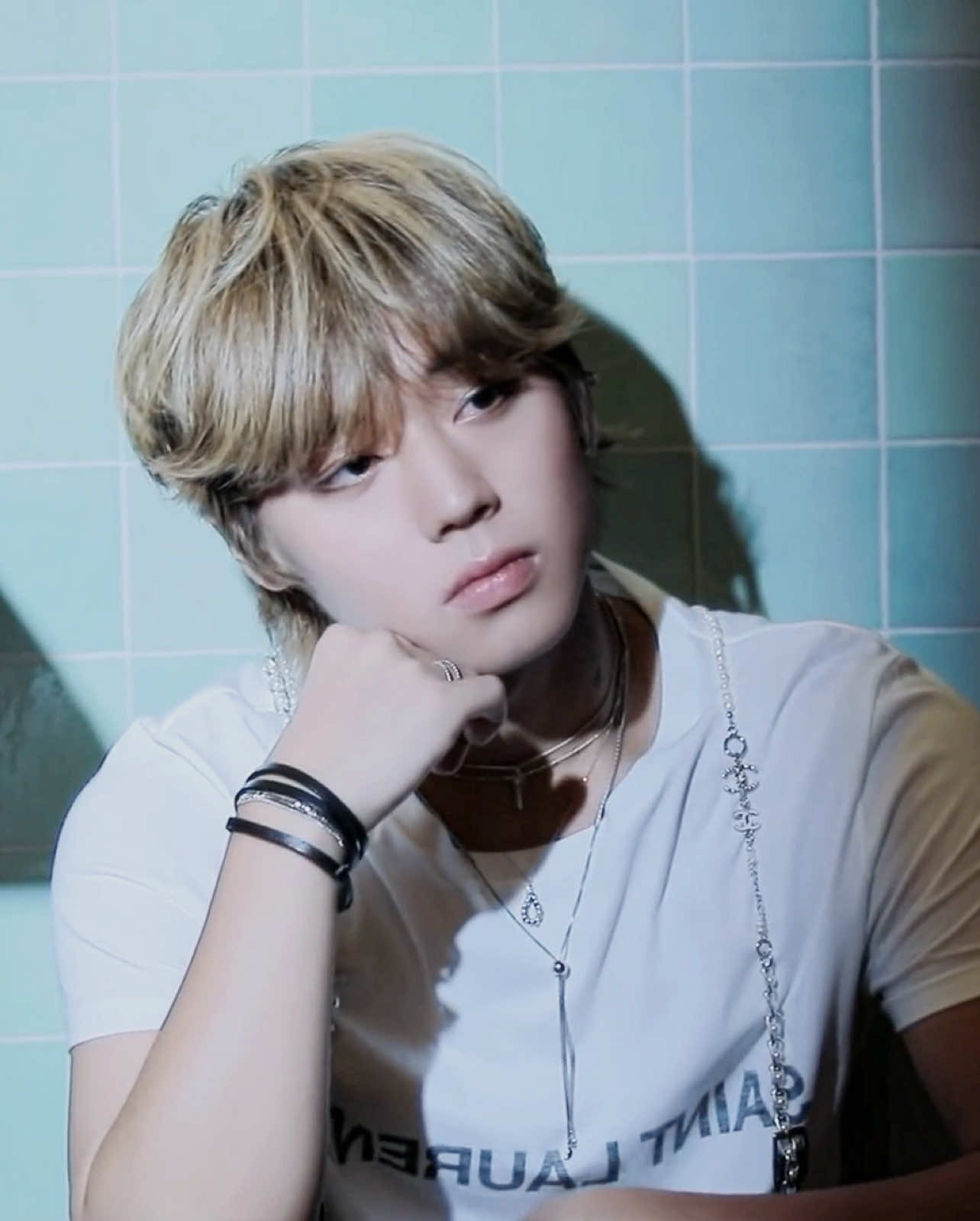 this song goes so well with himm😣 {scp:ynzslvtt}#parkjihoon #parkjihoonedit #weakheroclass #jihoon #sieun parkjihoonedit jihoonedit yeonsieunedit 