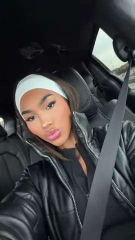 🖤 makeup on point 😘 #fypシ 