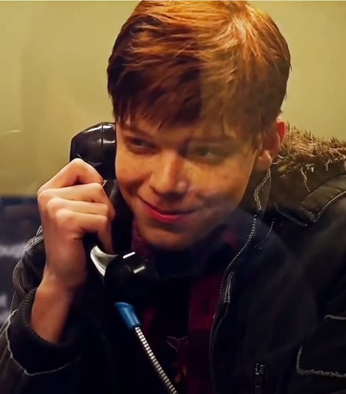 and you think mickey hates you ? please, open your eyes ian #shameless #fyp #gallavich #mickeymilkovich #iangallagher 
