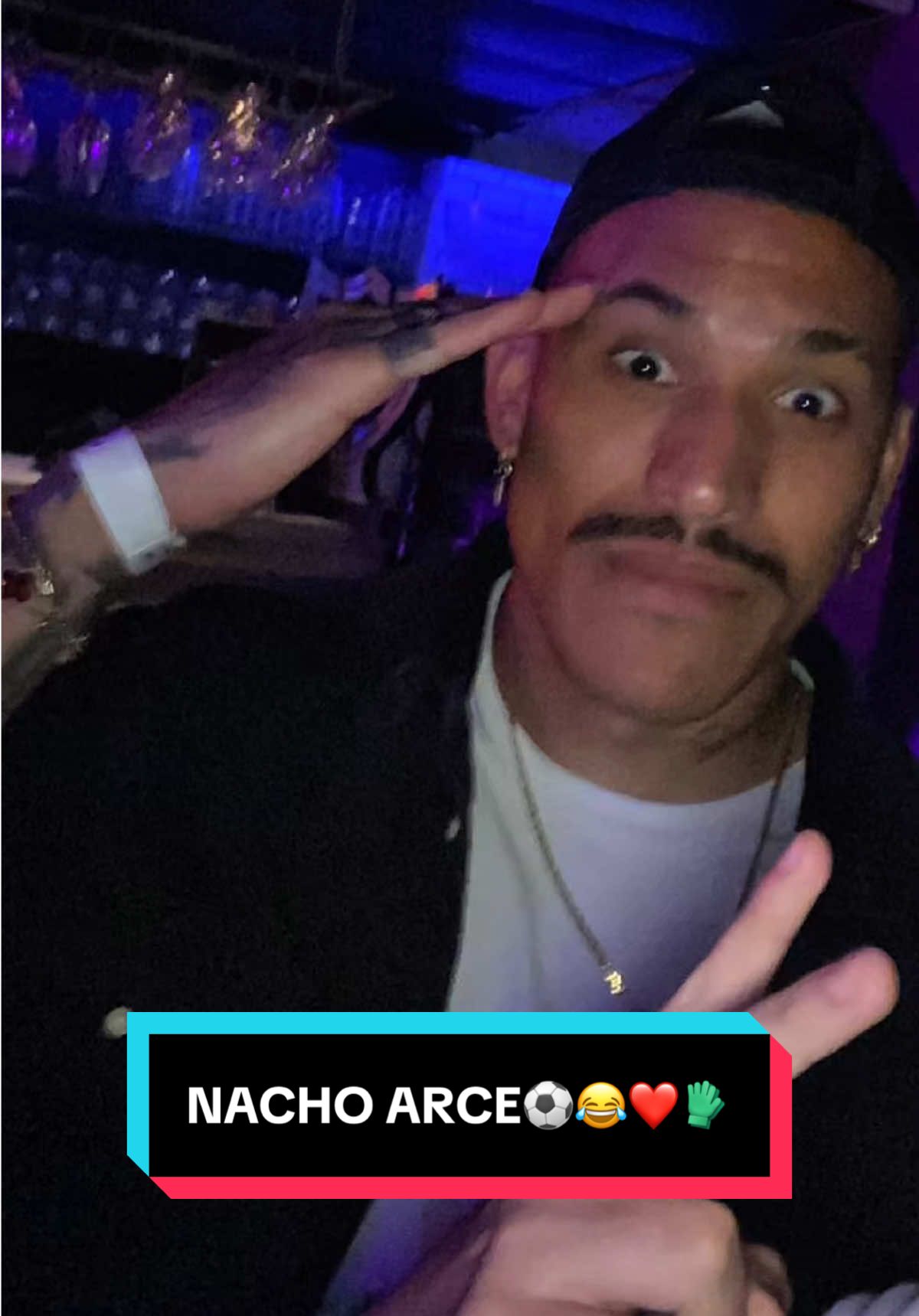 LA HISTORIA DE NACHO ARCE⚽️😂❤️ ➡️ Ignacio Arce se convirtió en uno de los mejores arqueros del futbol argentino, aparte de su buena actuación bajo los tres palos, su carisma resalta en el. ➡️ Estuvo en el radar de varios equipos grandes de Argentina. . . #nachoarce #ignacioarce #deportivoriestra #riestra #deportesentiktok 