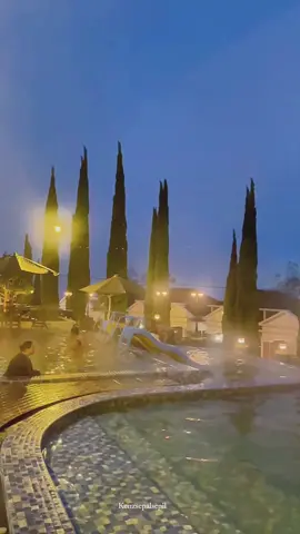 Cek harganya di tag lokasi yang aku sematkan kalian dapet PROMO berapa? #hotelgarut #horelgarutmurah #staycation #wisatagarut #garut