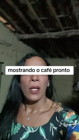 mostrando meu café 