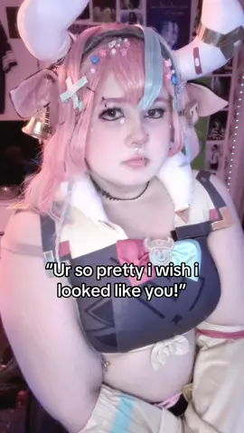 #varesa 🩷🩵 || #leeleecosplay #cosplayerfyp #swedishcosplayer #GenshinImpact 