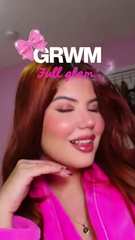 Going from looking like a crazy person🤷‍♀️ to full glam 🤗🎀#grwm #grwmmakeup #makeup #BeautyTok #creatorsearchinsights 