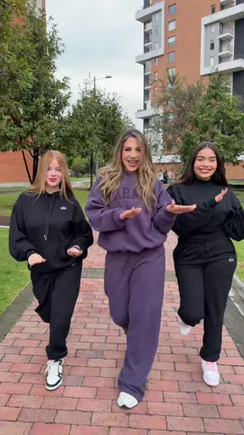 Trío de nenas!! 😍💅✨@Lizeth adamary @Montse Hernandez 
