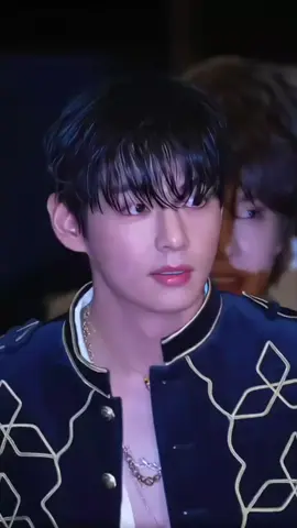 si tampan dan pemberani 🫶#bts #fyp #army #v #taehyung 