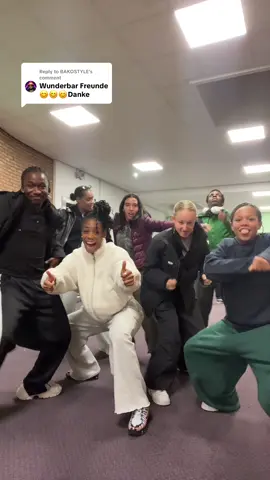 Replying to @BAKOSTYLE  whole ogb crew united WUNDERBAARR #wunderbar #dance #bakostyle #foryou 