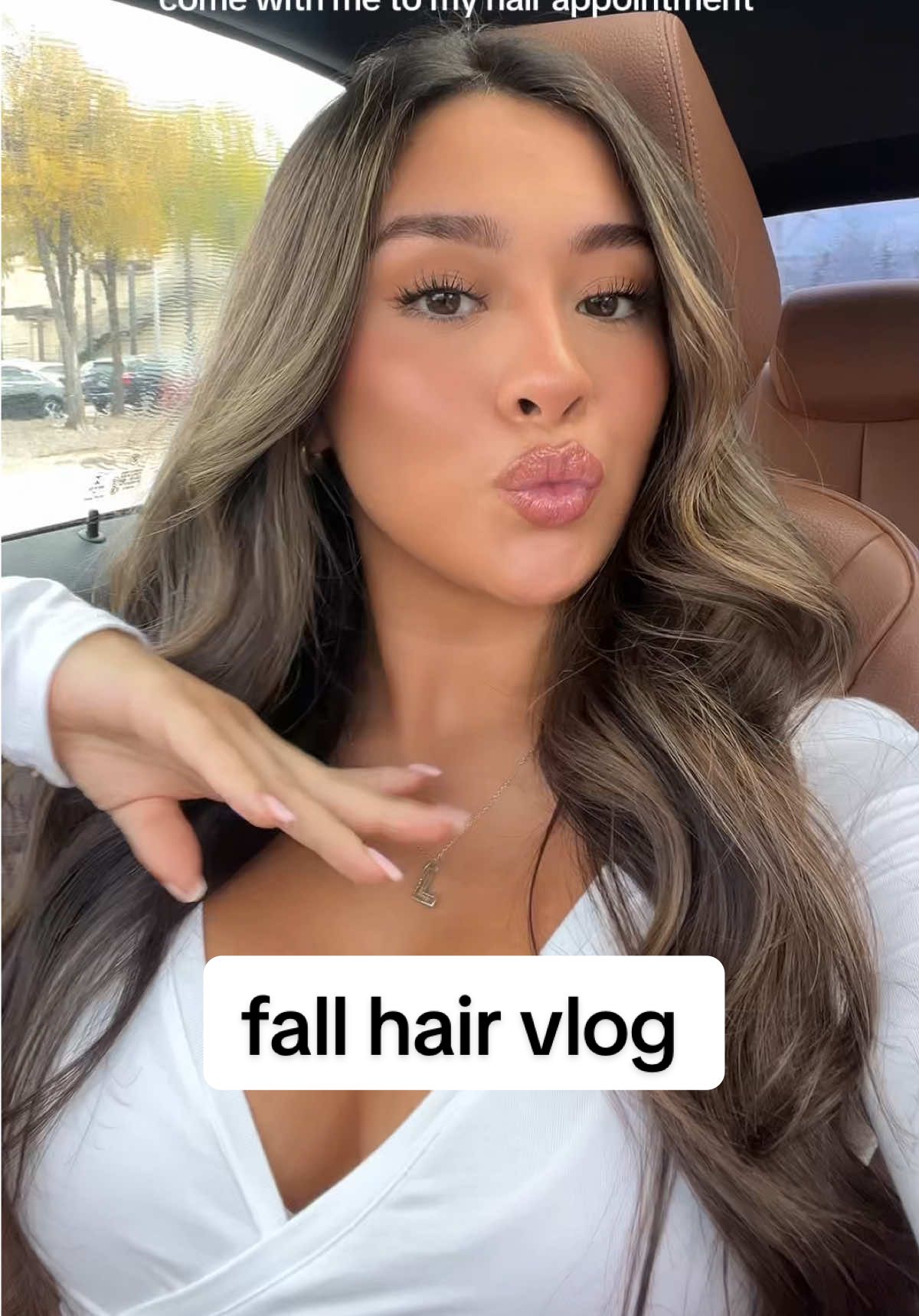 went darker for fall & i’m in loveee with how it turned out!! 🧸🤎☕️ #fallhair #hairinspo #austintx #hairvlog 