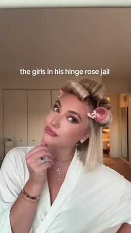 i would love to know who’s rose jail i was once in lol #hinge #rose #datingapp #comedy #relatable 