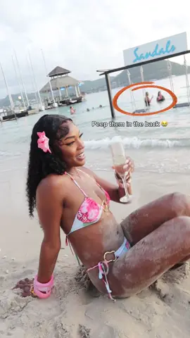 “Cause I ain’t got no 🍑” has me weak 😭😭😭 #saintlucia #dannitheexplorer #solotraveldiaries #blacktravel #stlucia🇱🇨 