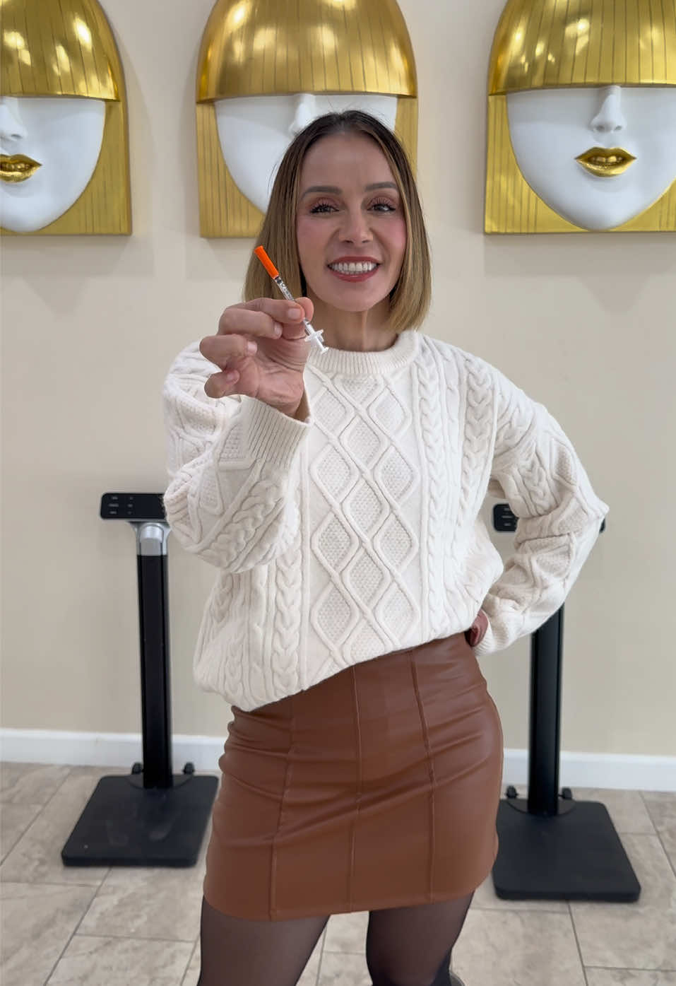 @Rosie Rivera Oficial está feliz con los resultados del Skinny Shot!! Tenemos Special solo HOY viernes y mañana sábado a solo $699 tu primera dosis de mes inicial de Skinny Shot ☎️ Llama 323-888-8805 para tu consulta médica GRATIS  #skinnyshot #pierdepeso #foryou #bajadepeso #ecologicamedspa