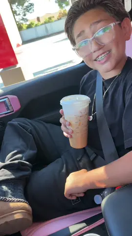 Momlife😂😂 @Logan🏈🦇 #jennyv004 #MomsofTikTok #momlifebelike 
