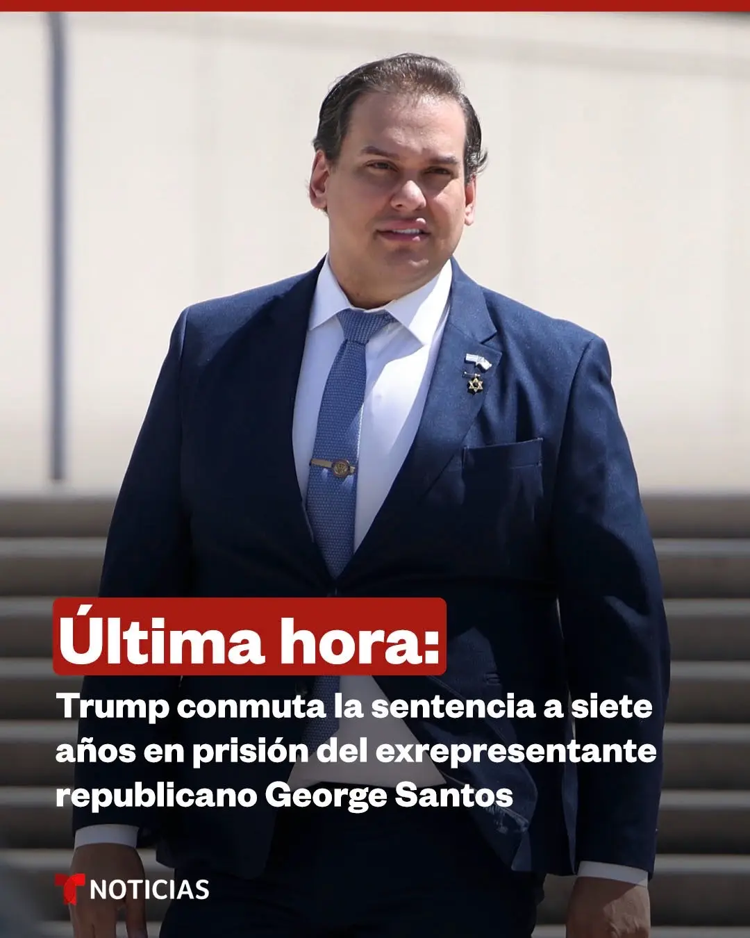 El presidente, Donald Trump, declaró este viernes que había conmutado la pena del exrepresentante republicano George Santos, quien está cumpliendo más de siete años en una prisión federal tras declararse culpable de los cargos de fraude y robo de identidad. El republicano de Nueva York fue condenado en abril tras admitir el año pasado haber engañado a donantes y haber robado la identidad de 11 personas, incluidos miembros de su propia familia, para realizar donaciones a su campaña.