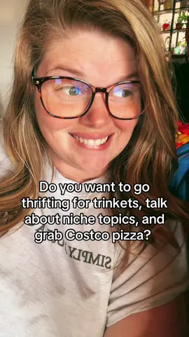 A ho for trinkets and pizza 