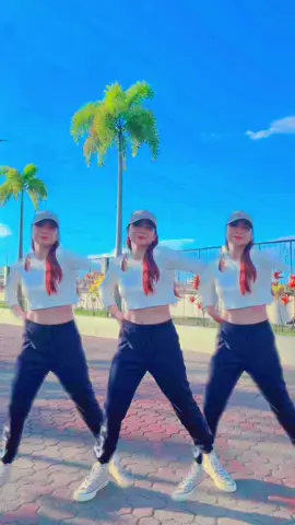 DESCE PRO PLAY ( PA PA PA) .. 💃🤟✨ #fypシ゚viral #viraltiktok #titkok4fun #fypspotted #spreadlove #trendingtiktok #dancechallenge2025 