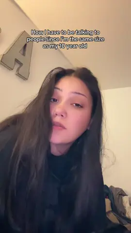 I don’t even look young, just short.. #shortpeopleproblems #momhumor #momtok #MomsofTikTok 