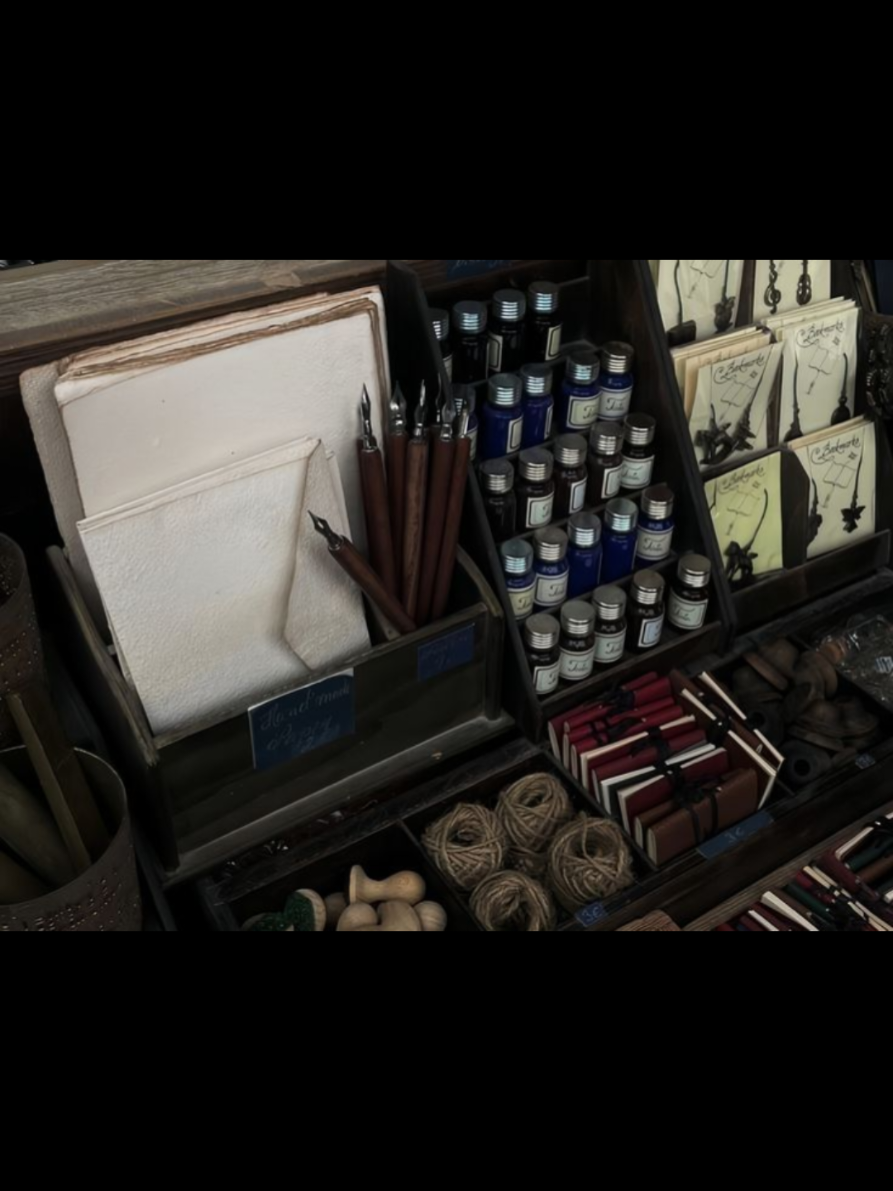 I've always admired intelligence, in quranic studies, and all academics/fields. I desire to be better at all of it. #fyp #muslimah #muslim #islam 