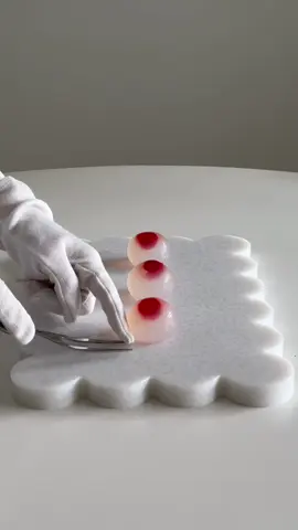 Pretty please with a jelly cherry ontop! What’s on your Wishlist?👇🏼 #jelly #jello #foodtiktok #chopit #foryou 