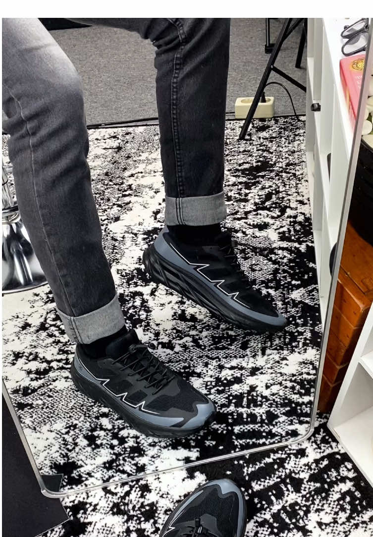 #outfitinspo #sepatusneakers #sepaturunning #sepatulokal 
