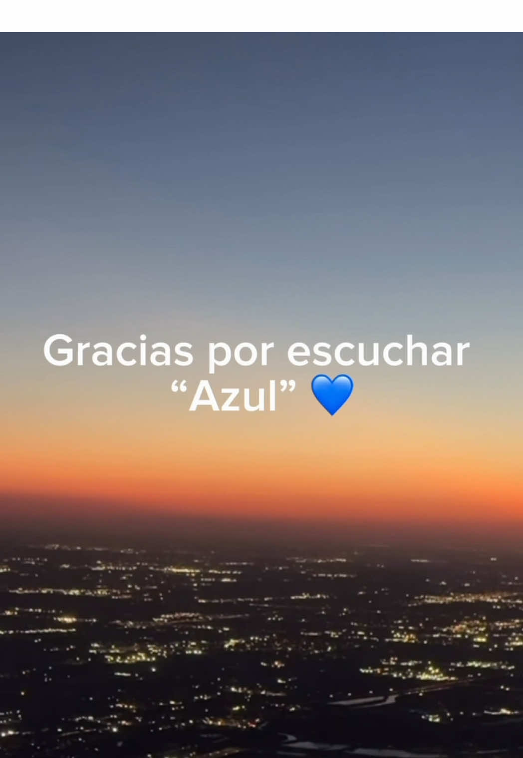 Gracias por escuchar “Azul” 💙 mi primer álbum saldrá este 23 de octubre 🌠❤️ #macariomartinez #azul #musicamexicana 