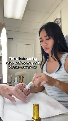 She said she can speak Vietnamese smh #nailtech #meme #tutorial #foryoupage #fyp 