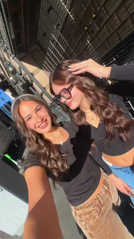 ayyyyyy @justtbe72 @PresleyLeonor #trend #outfits #OOTD #trend #fall 