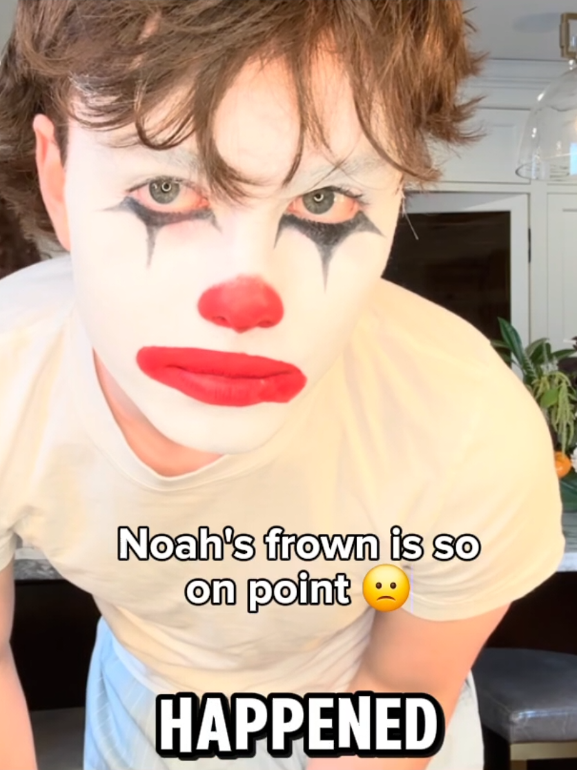 He looked like he really frowned 😭... #fyp #sundaykalogeras #demitrakalogeras #elianakalogeras #noahrisling @sundaykalogeras @demitrakalogeras @Eliana Kalogeras @Noah Risling @Patrisha 