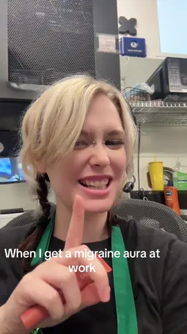 Even more when I forget my meds #migraine #aura 