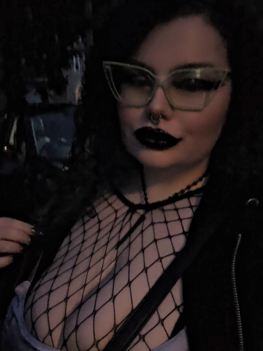 The long skirt, big boots, hoodie combo never misses 🖤 #goth #gothgirl #gothmakeup #gothfashion #metalhead 