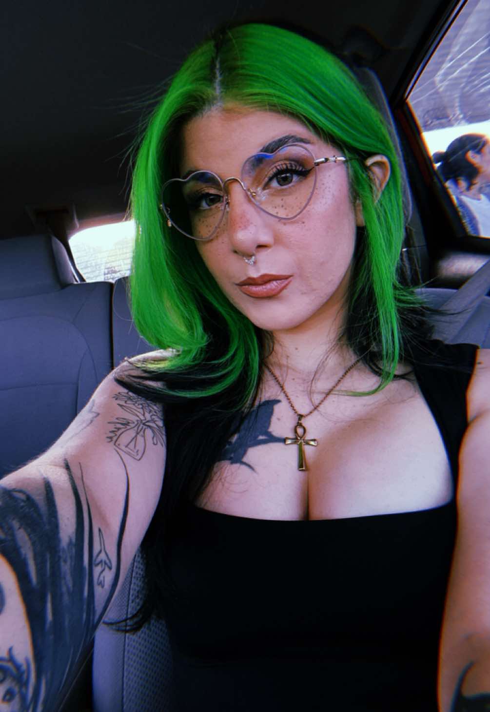 The way I’m trying so hard not to flash yall dc: @mcjeremiah #latina #baddie #alttiktok #femmes #tattootiktok 