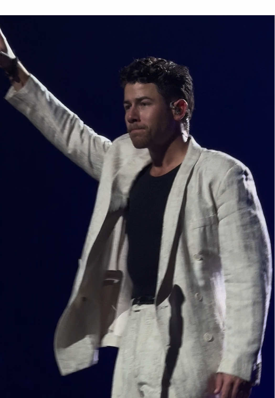 Love seeing Nick embrace the moment when we sing Jealous back to him! @Nick Jonas #nickjonas #greetingsfromyourhometowntour @Jonas Brothers  