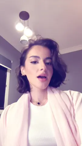 🤗