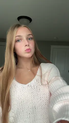 B-day pics #pictures #sweater #pink #outfi #fyp 