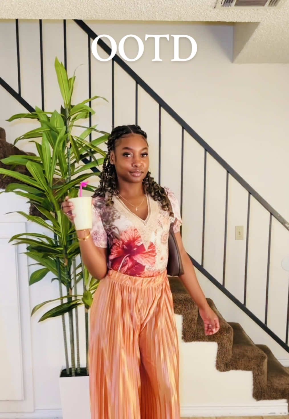 Fall fit as a hostess 🤎 Shirt & bag @Amazon  Pants @FOREVER 21  Shoes @TJ Maxx  #OOTD #outfitoftheday #fallfashion #outfitcheck 