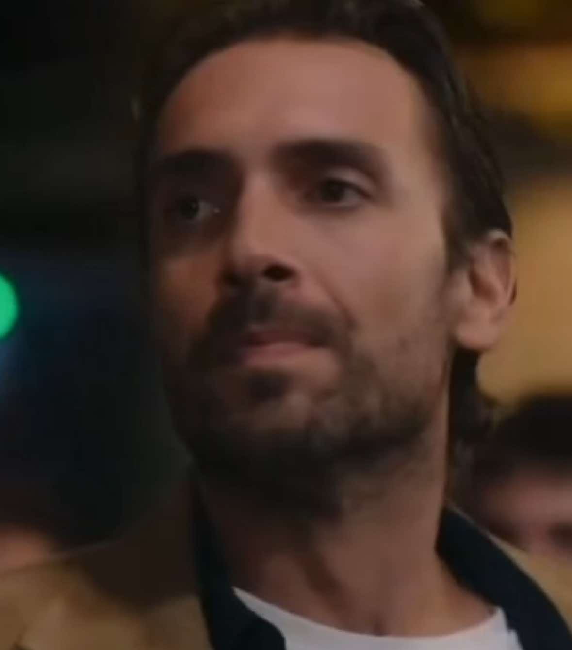 عندي وووجودك أغلى مافي الكووون #ulaştunaastepe #taşacakbudeniz #هذا_البحر_سوف_يفيض #اولاش_تونا_استبي #عادل_كوتشاري 